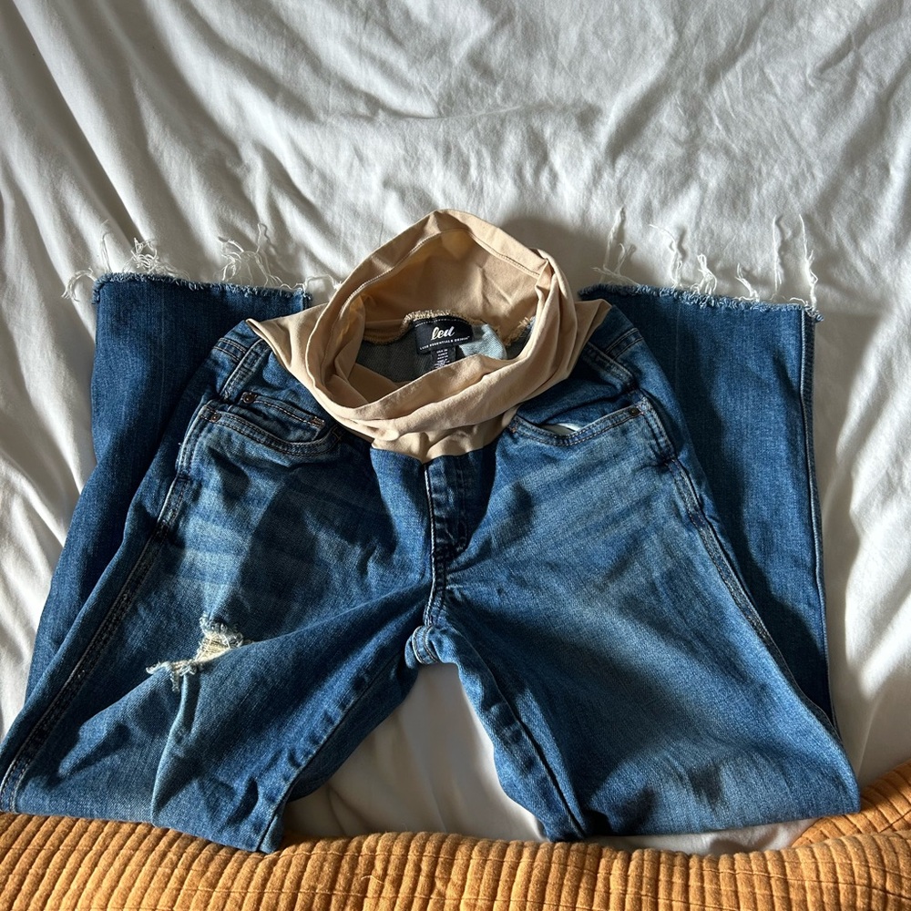 Led maternity Blue Distressed Jeans cropped